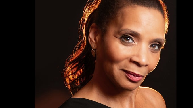 Jazz vocalist Susan Hinkson joins Vienna Live to present her new album of jazz standards, Just in Time.