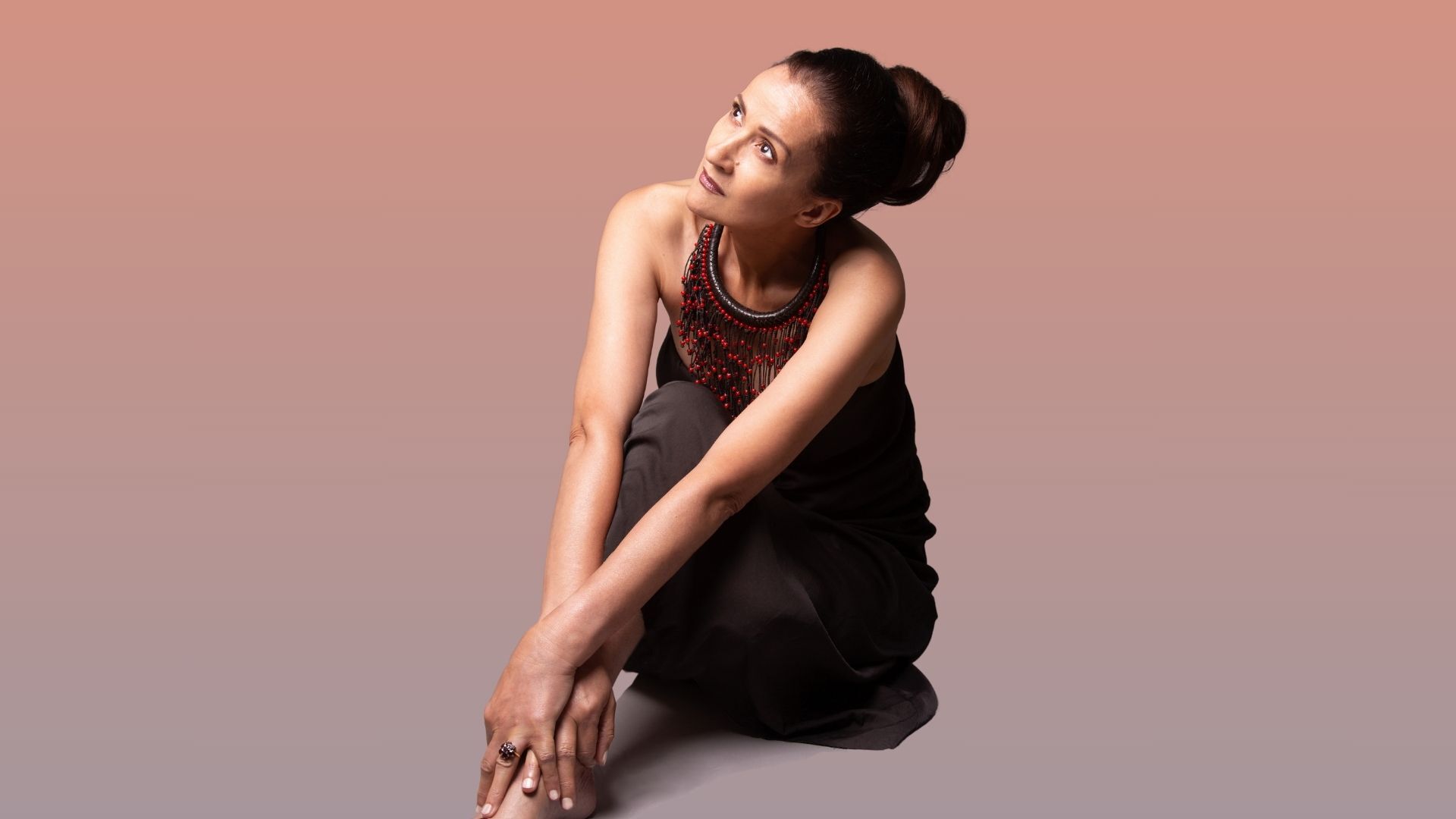 Jazz singer Tessa Souter joins Vienna Live to present her new album Shadows & Silence: The Erik Satie Project.